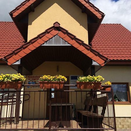 Gosciniec W Ogrodzie Apartment Brusy Exterior foto
